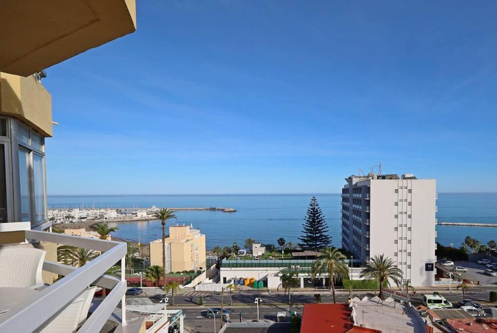 Appartamento Vistas Al Mar Y Al Puerto Deportivo Benalmádena Esterno foto